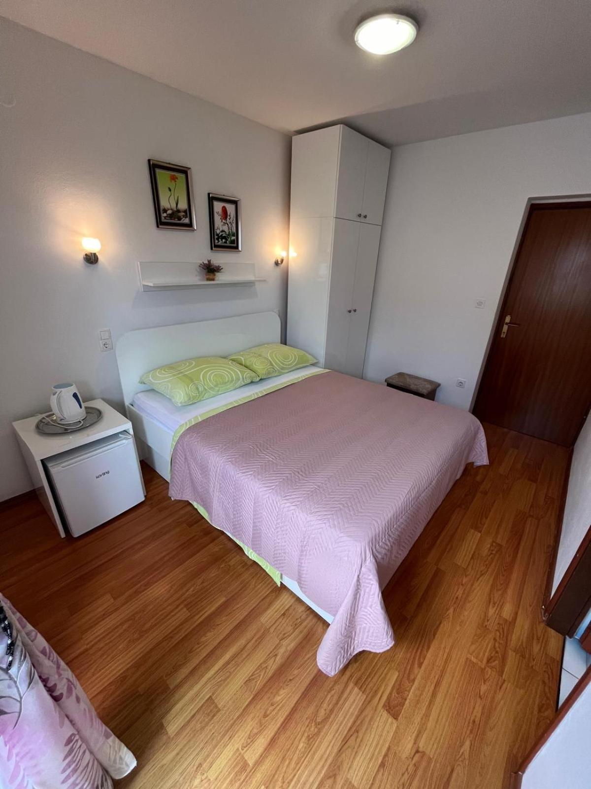Apartmani Ana Juricev Vodice וודיצה מראה חיצוני תמונה