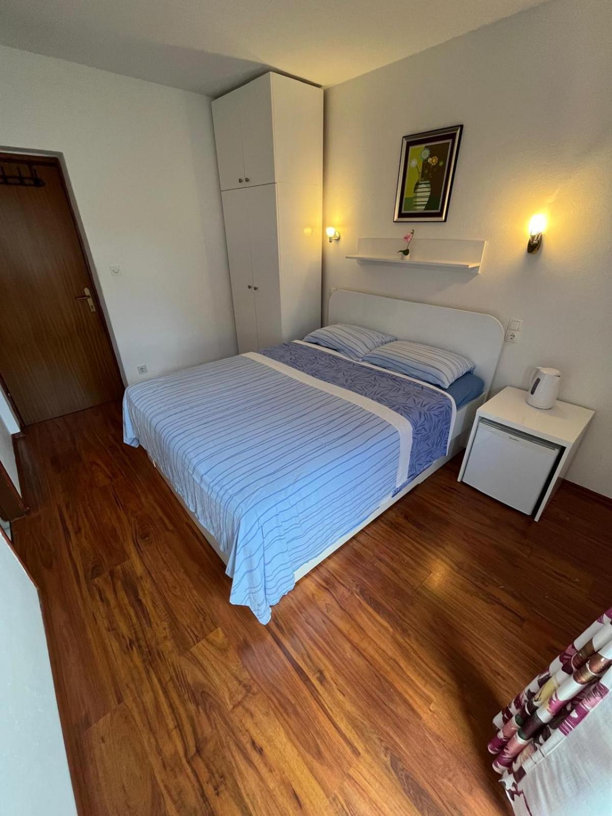 Apartmani Ana Juricev Vodice וודיצה מראה חיצוני תמונה