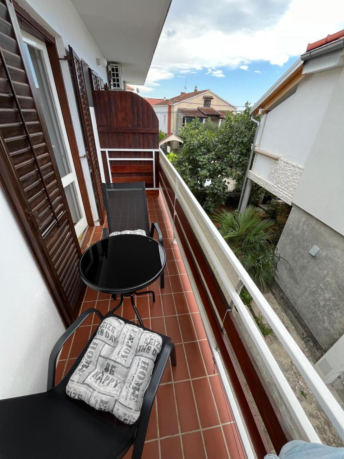 Apartmani Ana Juricev Vodice וודיצה מראה חיצוני תמונה