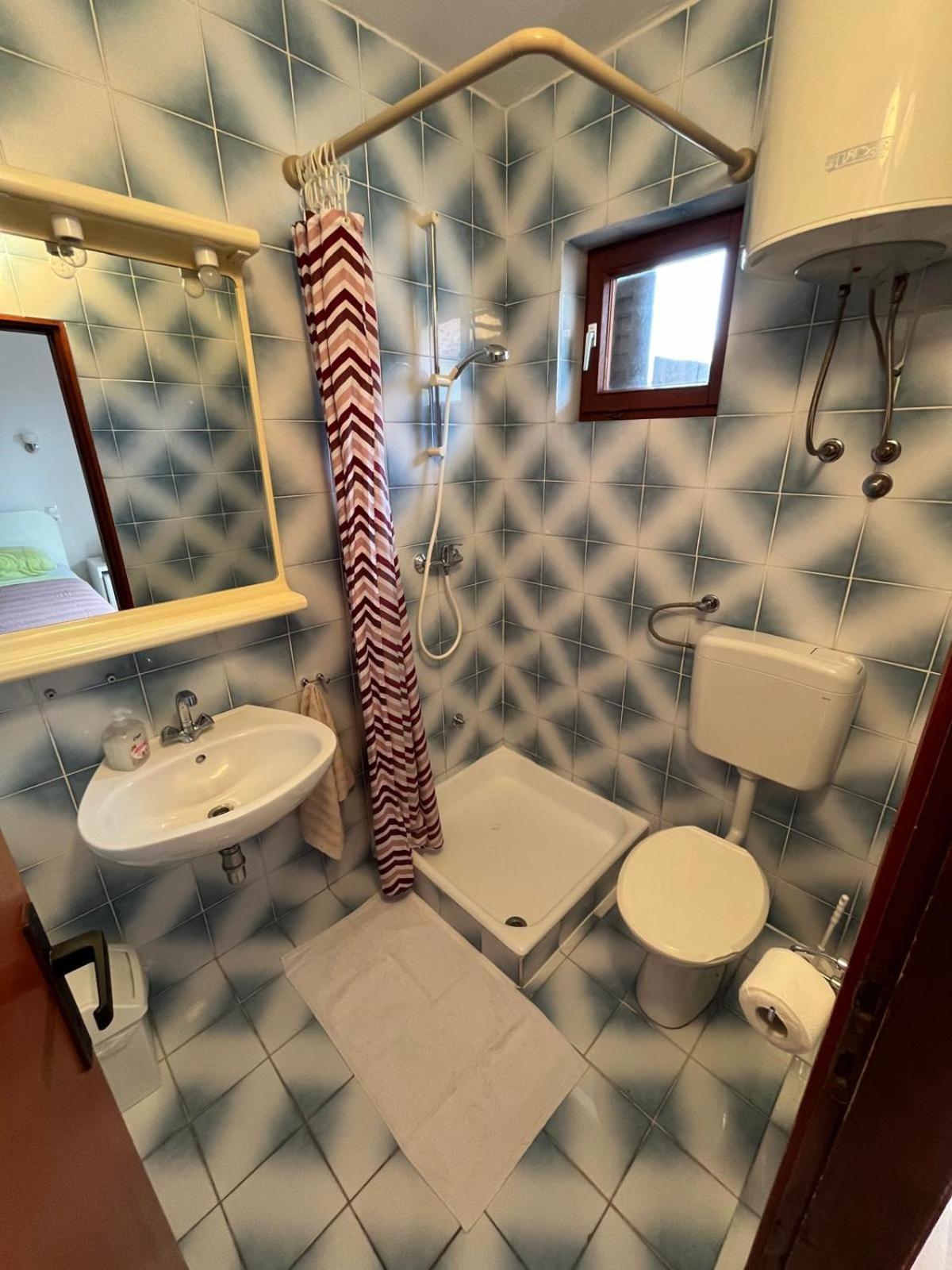 Apartmani Ana Juricev Vodice וודיצה מראה חיצוני תמונה